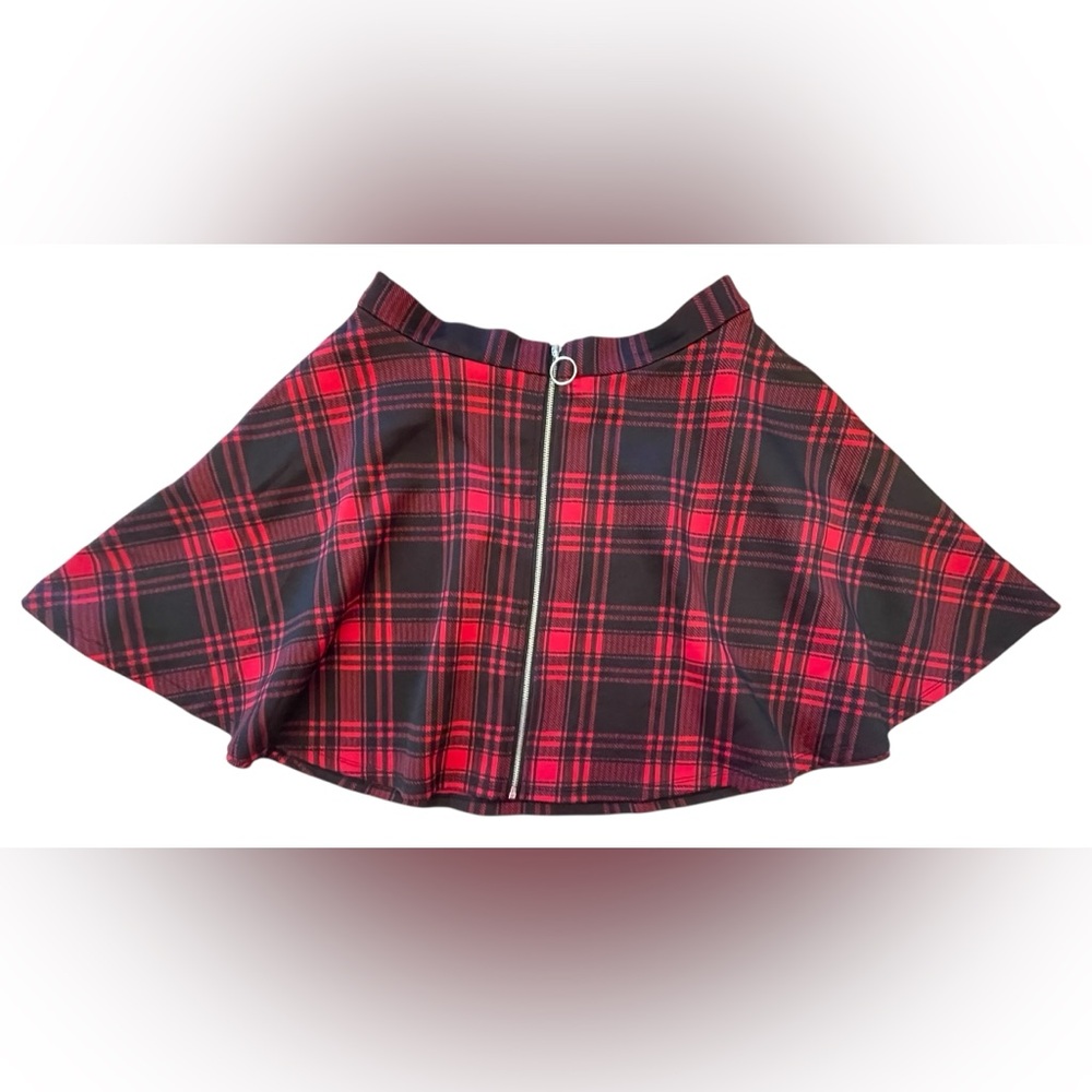 Hot Topic Plaid Red and Black Women's Skirt